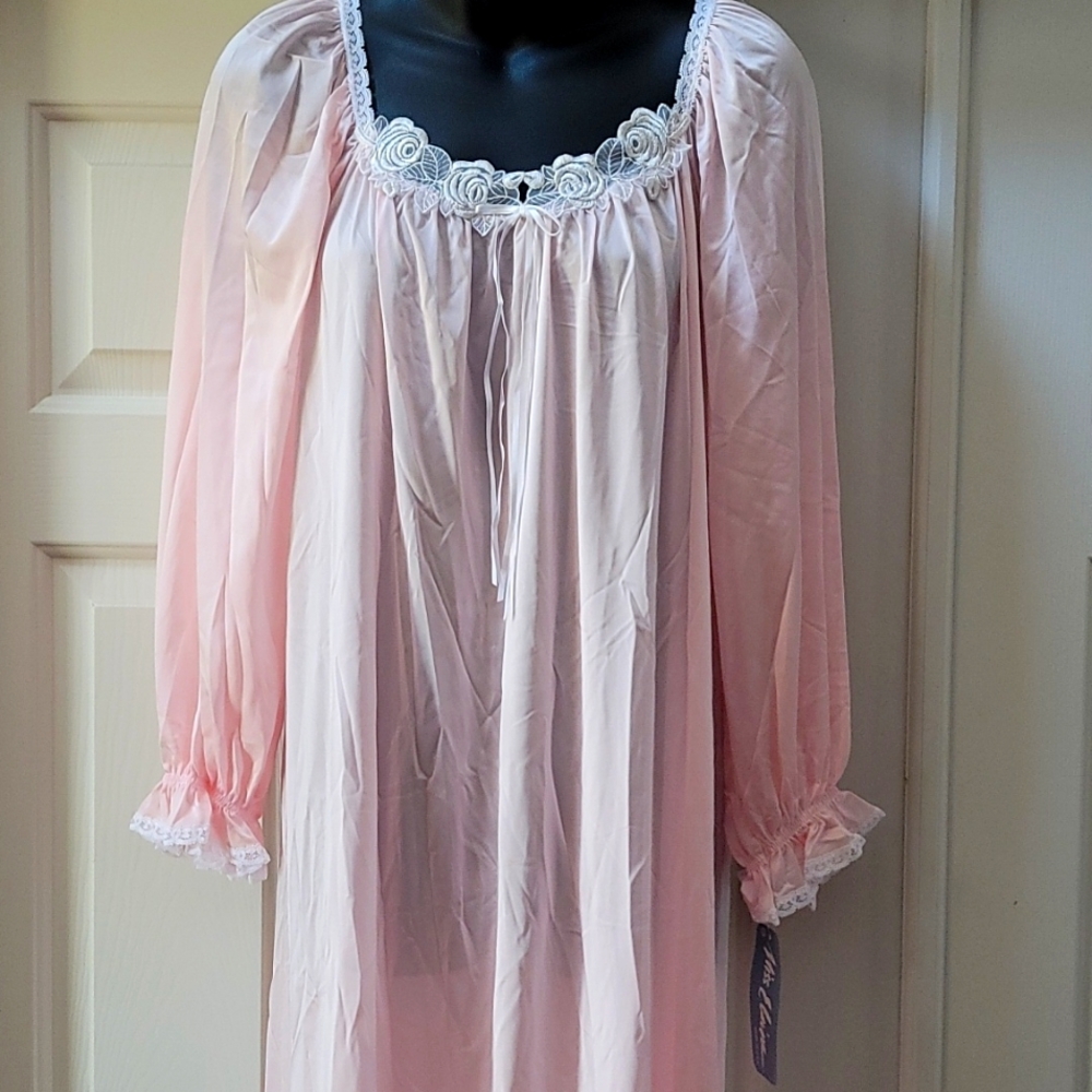 Lord & Taylor Miss Elaine vintage gown NWT